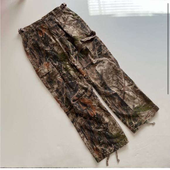 Vintage Cabela’s Camo Pants - Picture 2 of 5